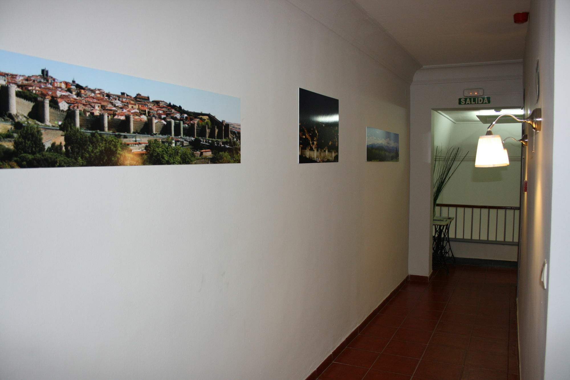 La Estacion Ávila