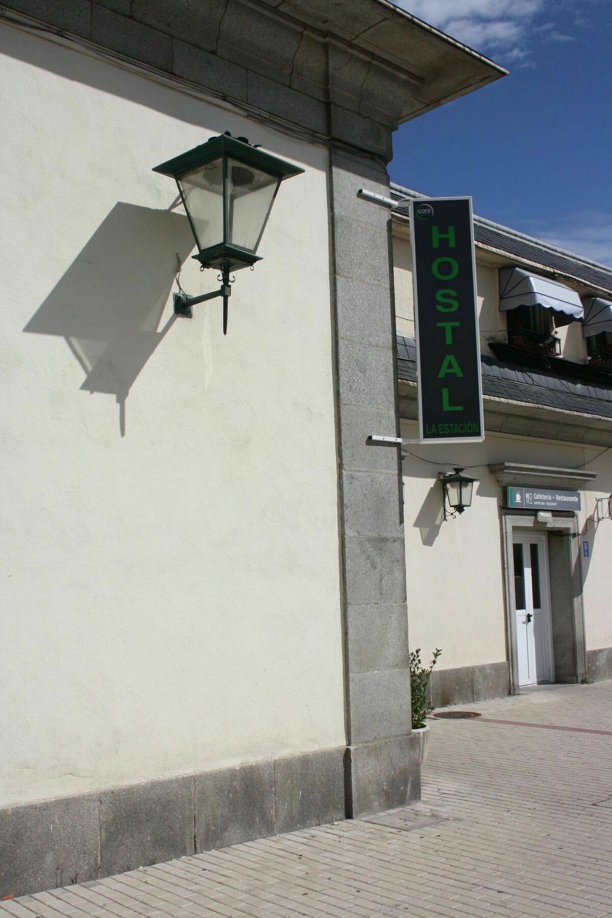 La Estacion *
